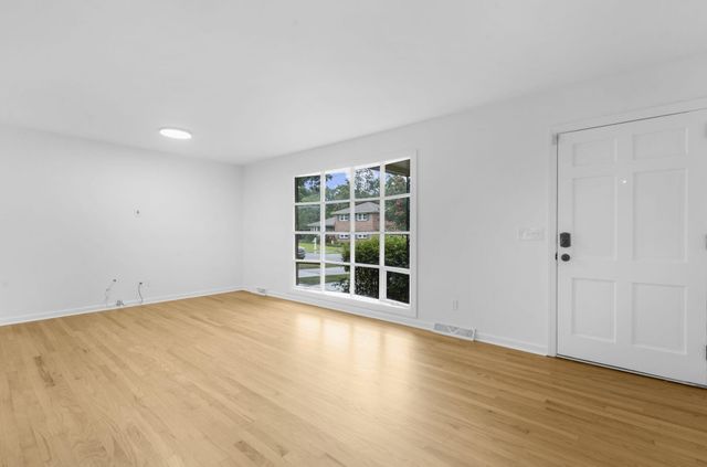 1810 Wedgefield Road, Charleston, SC 29407
