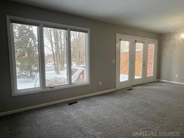 55302 Boardwalk Lane, Utica, MI 48316