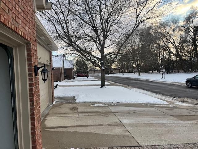 55302 Boardwalk Lane, Utica, MI 48316