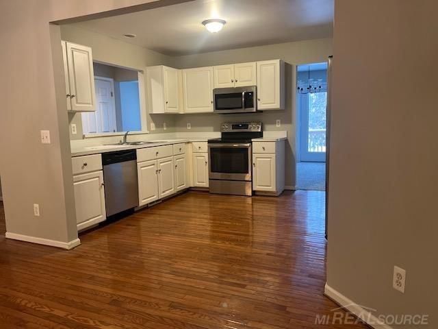 55302 Boardwalk Lane, Utica, MI 48316