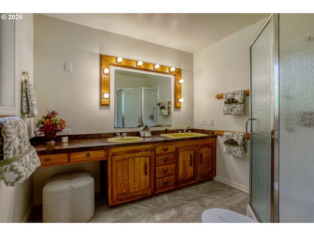 36475 Sw TONGUE Ln, Cornelius, OR 97113