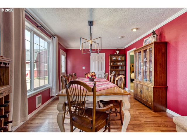 36475 Sw TONGUE Ln, Cornelius, OR 97113