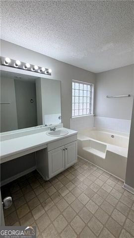 5333 Sand Bar Lane, Atlanta, GA 30349