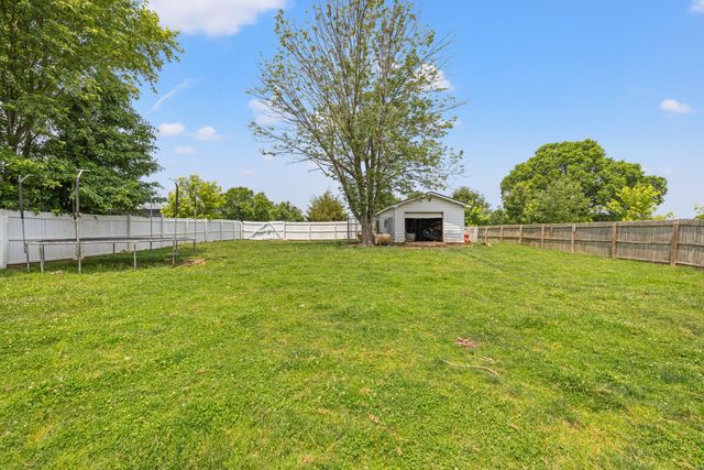 7830 Lebanon Road, Danville, KY 40422