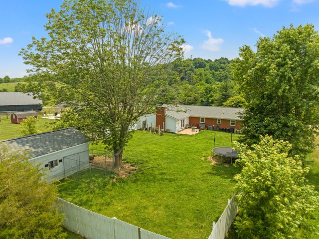7830 Lebanon Road, Danville, KY 40422