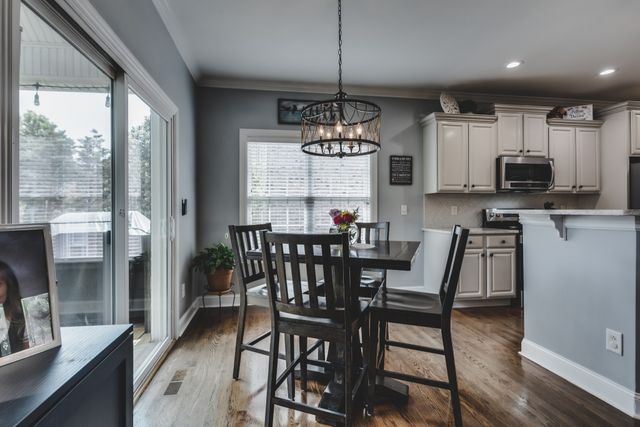 2766 Trasbin Ct, Thompsons Station, TN 37179