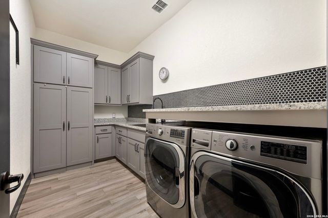 10542 Kendall Canyon, San Antonio, TX 78255