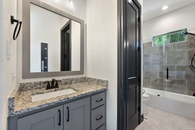 10542 Kendall Canyon, San Antonio, TX 78255