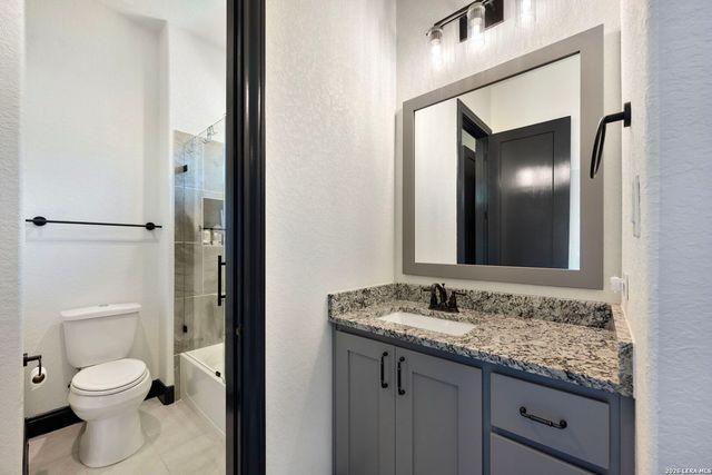 10542 Kendall Canyon, San Antonio, TX 78255