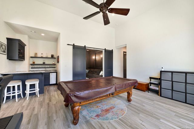 10542 Kendall Canyon, San Antonio, TX 78255