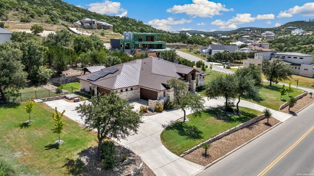 10542 Kendall Canyon, San Antonio, TX 78255
