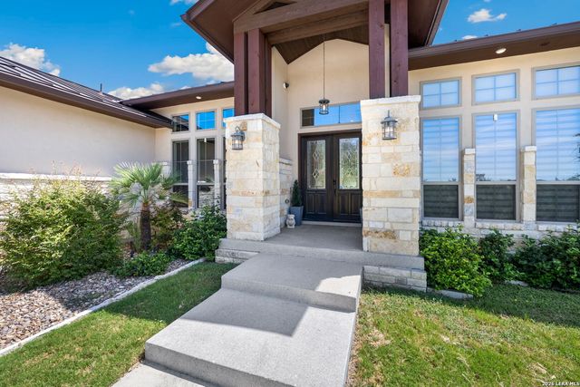 10542 Kendall Canyon, San Antonio, TX 78255