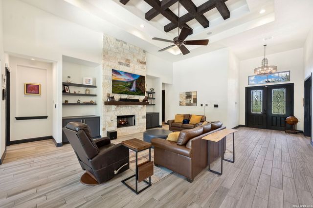 10542 Kendall Canyon, San Antonio, TX 78255