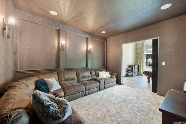 10542 Kendall Canyon, San Antonio, TX 78255