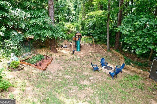 1958 Lois Pointe SE, Smyrna, GA 30080