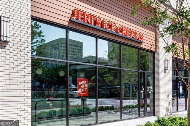 1958 Lois Pointe SE, Smyrna, GA 30080