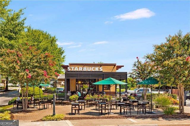 1958 Lois Pointe SE, Smyrna, GA 30080