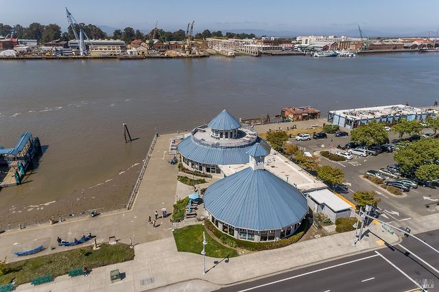 237 Lighthouse Dr, Vallejo, CA 94590