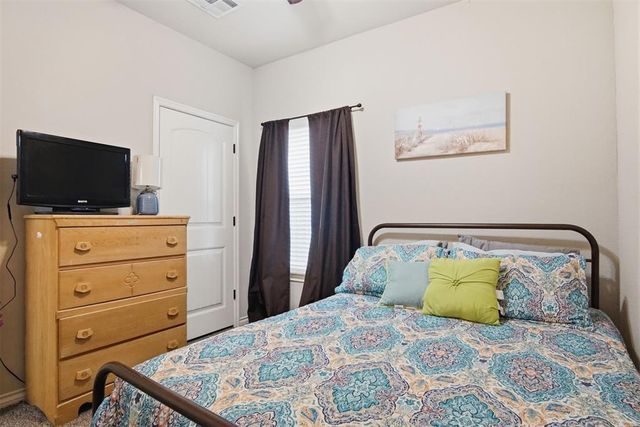 20645 Santa Fe Avenue, Harrah, OK 73045