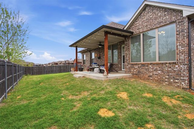 20645 Santa Fe Avenue, Harrah, OK 73045