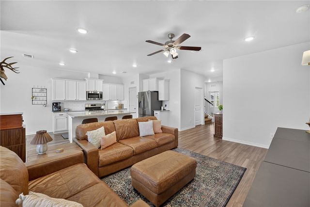 7814 Stampede Dr, Corpus Christi, TX 78414