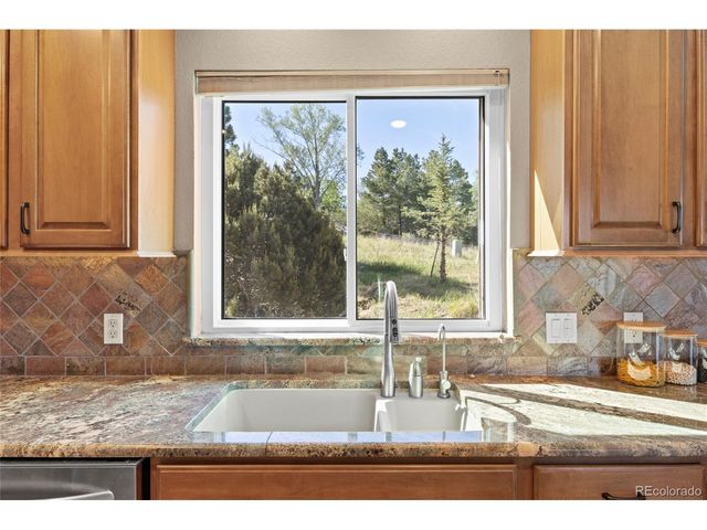 8714 Pawnee Rd, Parker, CO 80134