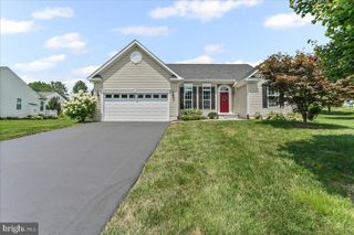 7 ROUSE DR, Avondale, PA 19311