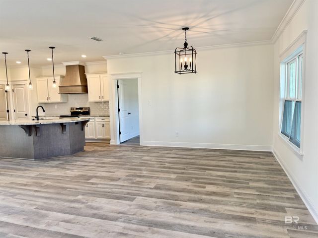 20877 Hale Drive, Robertsdale, AL 36567