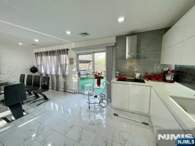 149 Truman Terrace, Paramus, NJ 07652