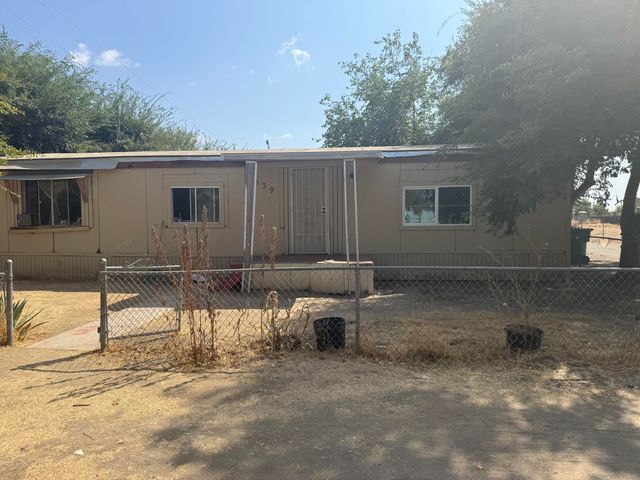 1639 E Springville Avenue, Porterville, CA 93257