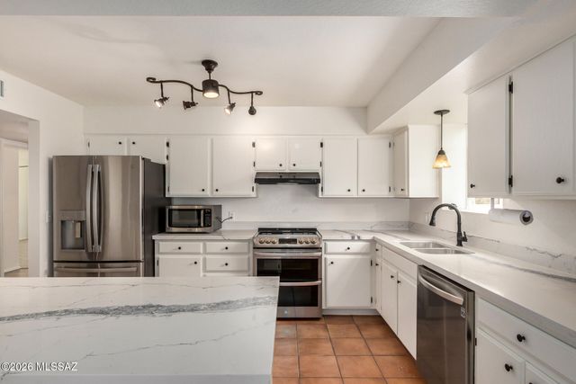 4290 N Tortolita Road, Tucson, AZ 85745