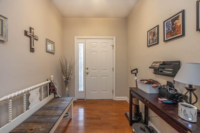 113 Cedar Stream Drive, Paris, KY 40361