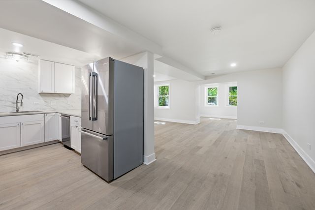 6335 N Magnolia Avenue G, Chicago, IL 60660