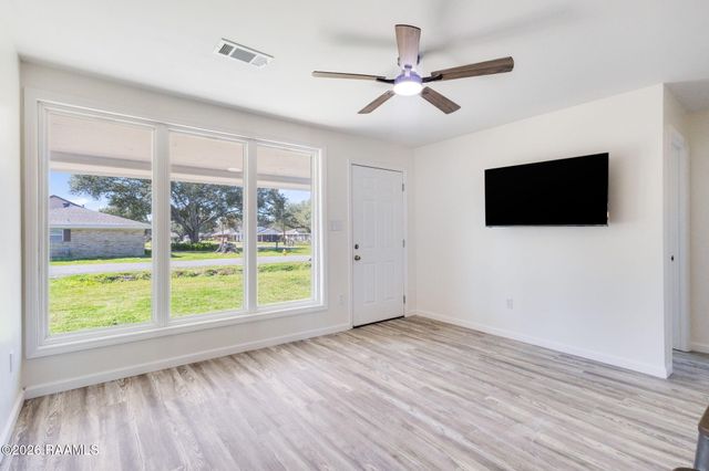 104 Allan Street, St. Martinville, LA 70582