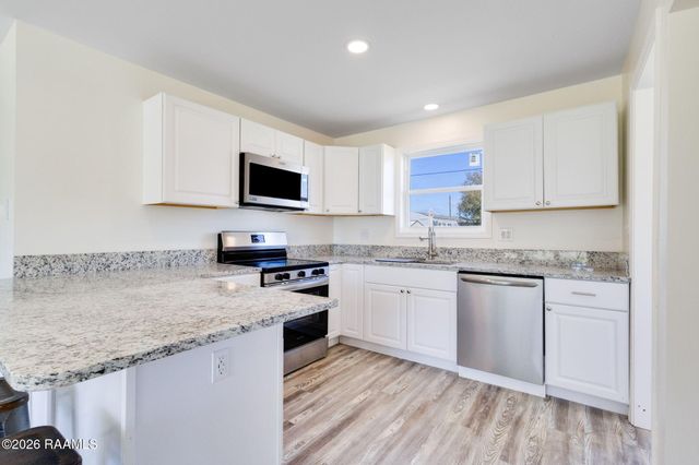 104 Allan Street, St. Martinville, LA 70582