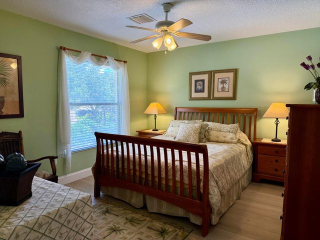 369 River Bluff Lane, Royal Palm Beach, FL 33411