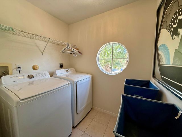 369 River Bluff Lane, Royal Palm Beach, FL 33411