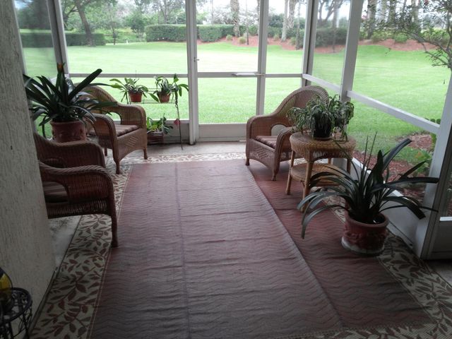 369 River Bluff Lane, Royal Palm Beach, FL 33411