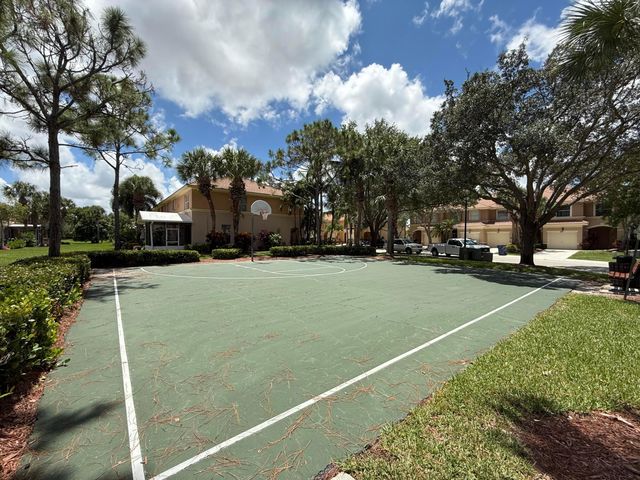 369 River Bluff Lane, Royal Palm Beach, FL 33411