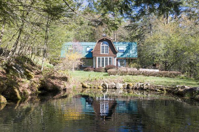 1905 Turkey Mountain Road, Jamaica, VT 05343