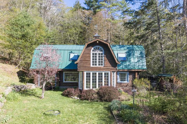 1905 Turkey Mountain Road, Jamaica, VT 05343
