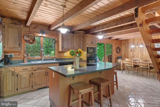 36 AMANDA LN, Wrightsville, PA 17368