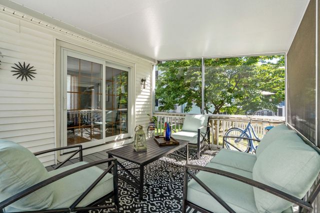 46 Norwich Circle, Medford, MA 02155