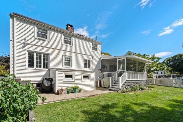 46 Norwich Circle, Medford, MA 02155
