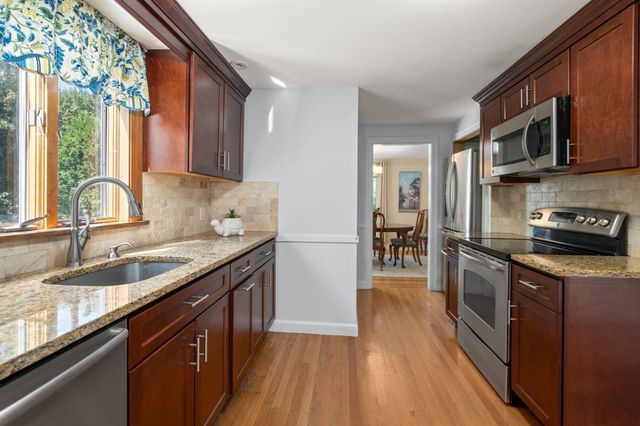 46 Norwich Circle, Medford, MA 02155