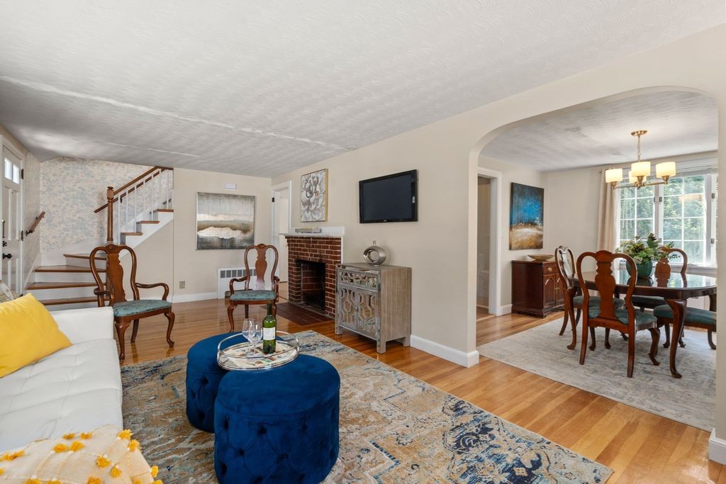 46 Norwich Circle, Medford, MA 02155