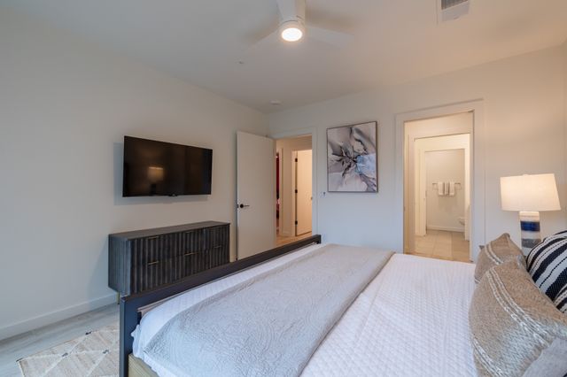 635 7th Ave S Apt 505, Nashville, TN 37203