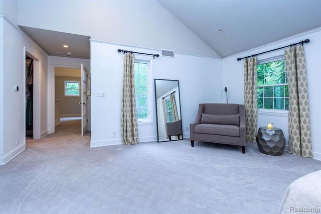 20964 Thorofare Road, Grosse Ile, MI 48138