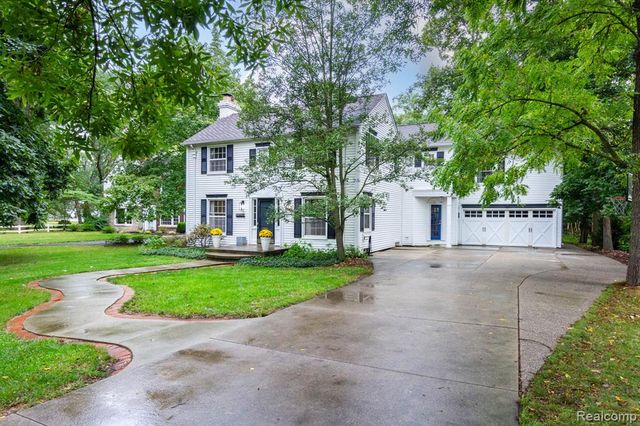 20964 Thorofare Road, Grosse Ile, MI 48138
