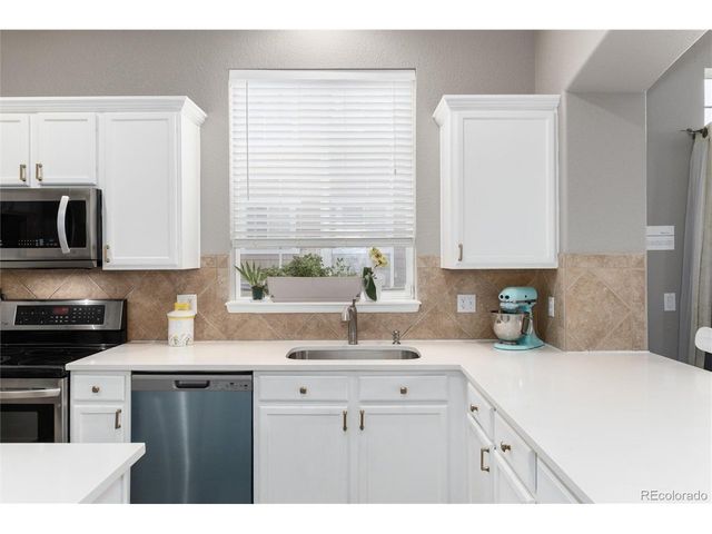2669 Westgate Ave, Highlands Ranch, CO 80126
